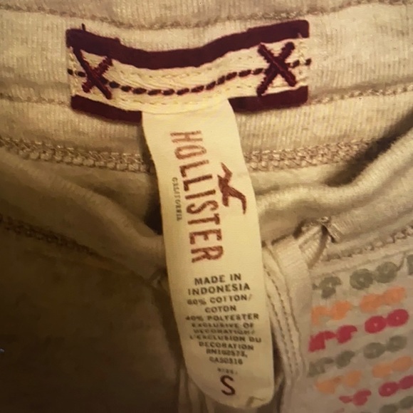 Hollister Sweatshirt material Shorts Size Small - Picture 4 of 5